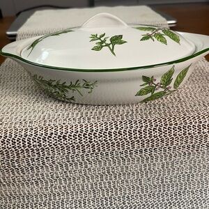 Vintage Andrea by Sadek Herbs de Provence Covered Casserole Dish 9" x 5.5" Japan
